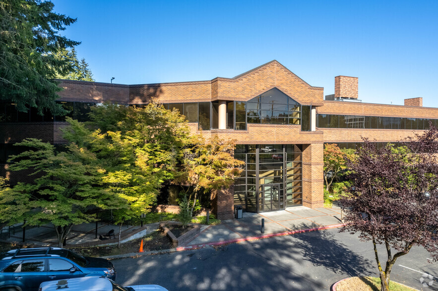 13555 SE 36th St, Bellevue, WA en alquiler - Foto del edificio - Imagen 1 de 15