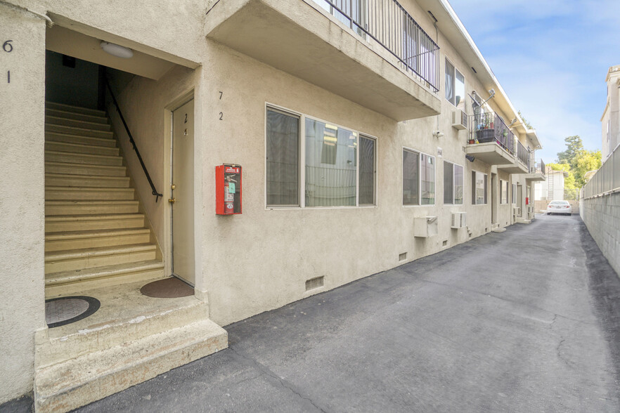 5934 Woodman Ave, Van Nuys, CA en venta - Foto del edificio - Imagen 2 de 10