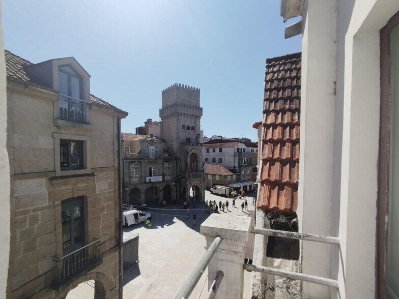 Rúa Ramón González, 20, O Porriño, Pontevedra en venta - Foto del edificio - Imagen 3 de 31