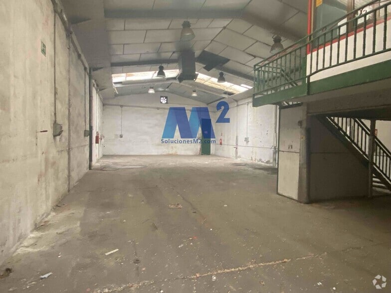 Nave en Alcalá de Henares, Madrid en venta - Foto del edificio - Imagen 2 de 8