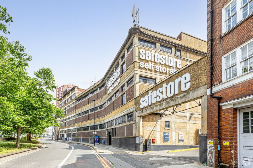 23-26 Gillender St, London en alquiler - Foto del edificio - Imagen 1 de 4