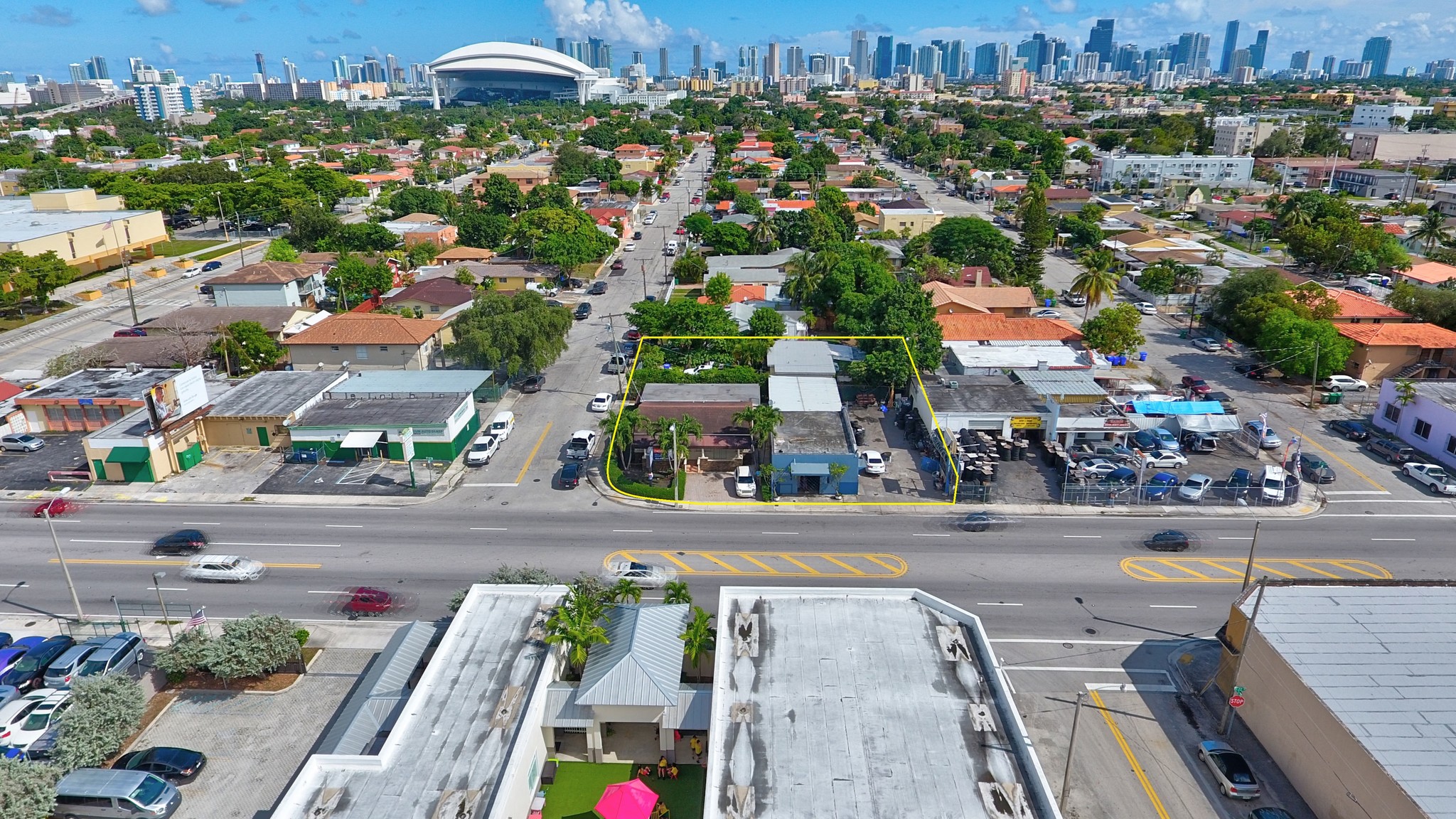 Little Havana Development cartera de 3 inmuebles en venta en LoopNet.es Foto del edificio- Imagen 1 de 5