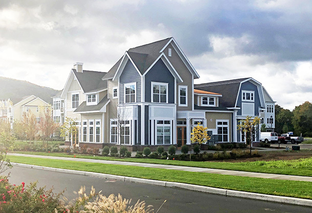 200 Hopmeadow St, Weatogue, CT en alquiler - Foto del edificio - Imagen 2 de 2