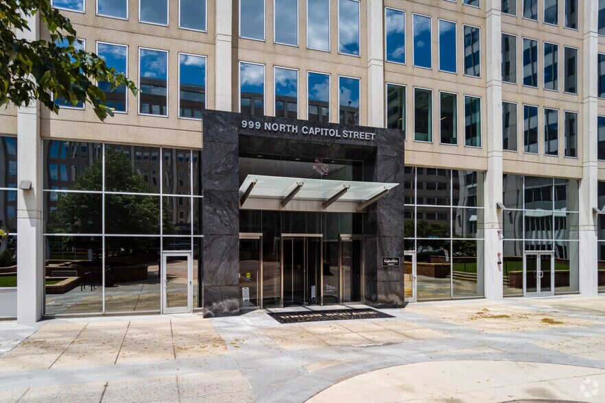 999 N Capitol St NE, Washington, DC en alquiler - Foto del edificio - Imagen 2 de 13