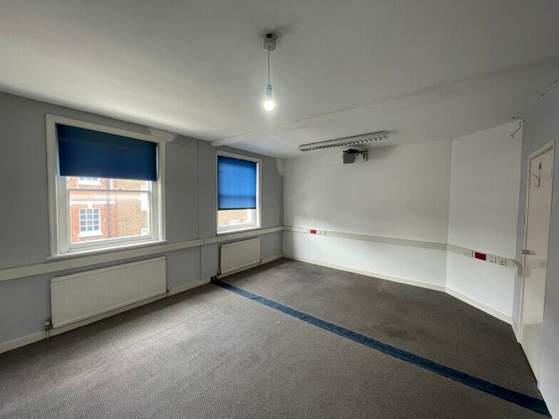 11 Mill St, Maidstone en alquiler - Foto del edificio - Imagen 3 de 4