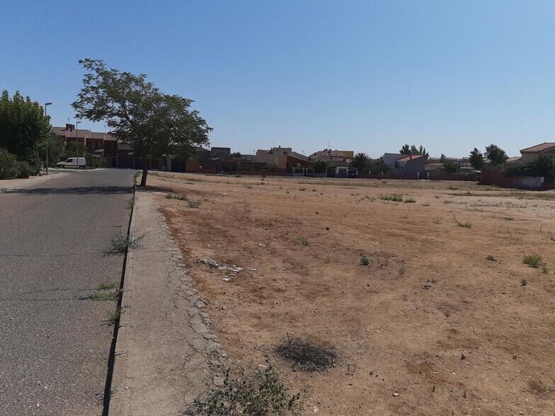 Terreno en Nambroca, Toledo en venta - Foto del edificio - Imagen 2 de 4