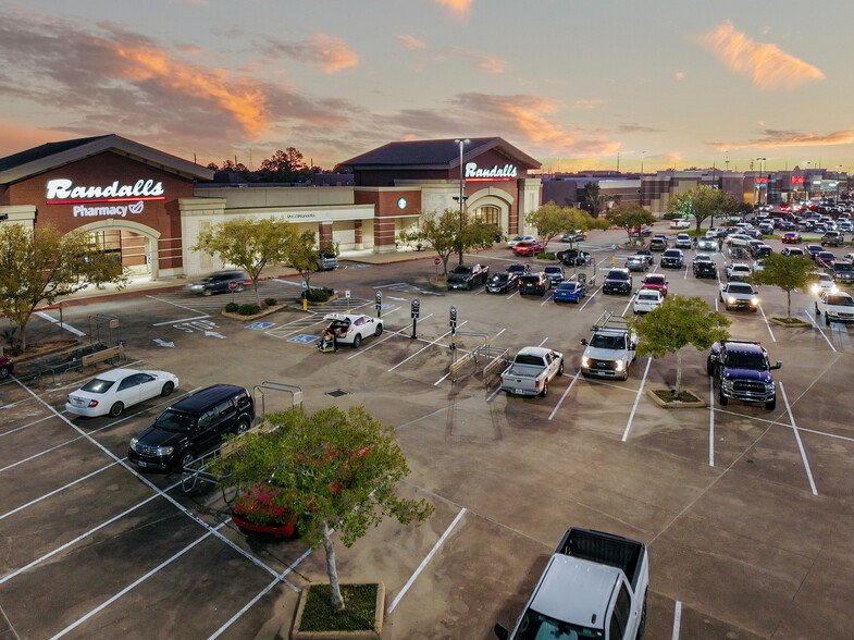 10228 Broadway St, Pearland, TX en alquiler - Foto del edificio - Imagen 1 de 9