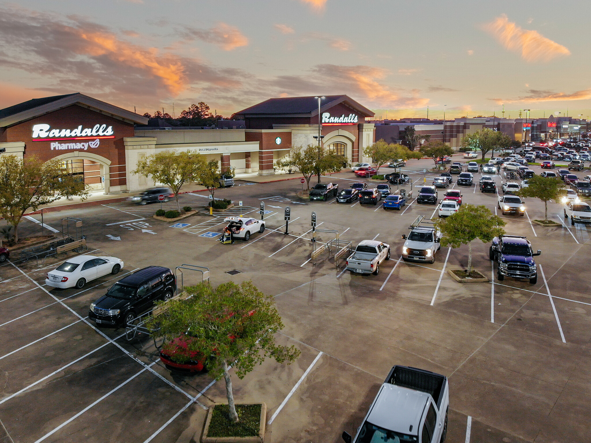 10228 Broadway St, Pearland, TX en alquiler Foto del edificio- Imagen 1 de 10