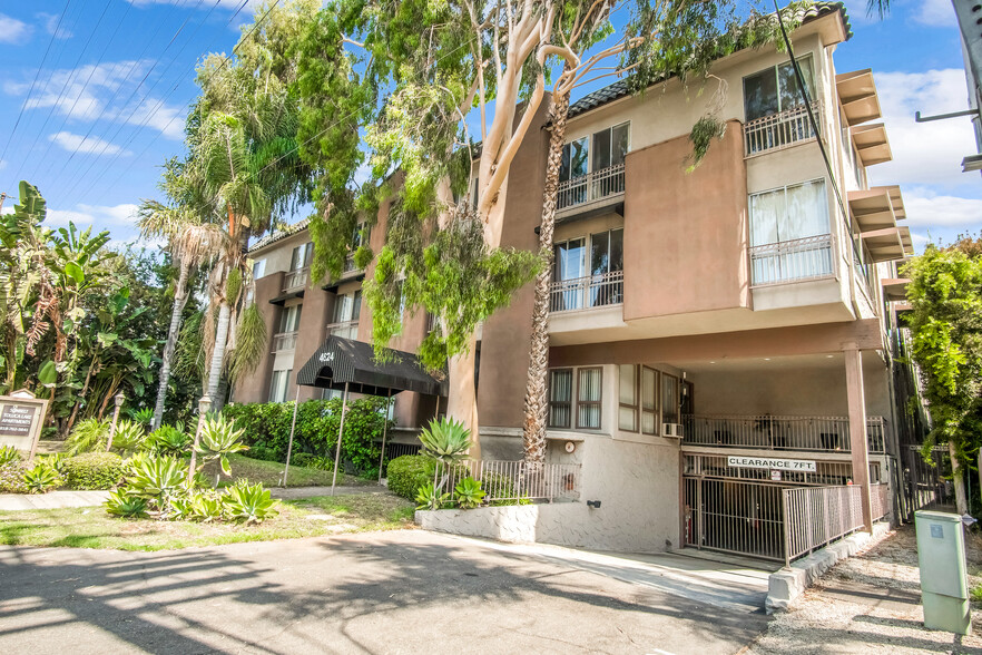 4624 Cahuenga Blvd, Toluca Lake, CA en venta - Foto del edificio - Imagen 2 de 12