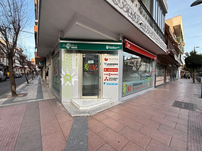 Más detalles de Local en alquiler