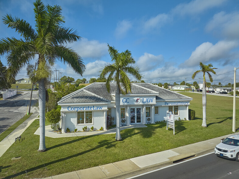 1001 N US Highway 1, Fort Pierce, FL en alquiler - Foto del edificio - Imagen 1 de 16