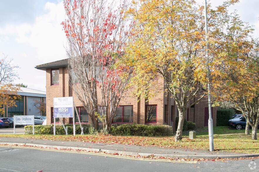 200 Barnwood Flds, Gloucester en alquiler - Foto del edificio - Imagen 2 de 2