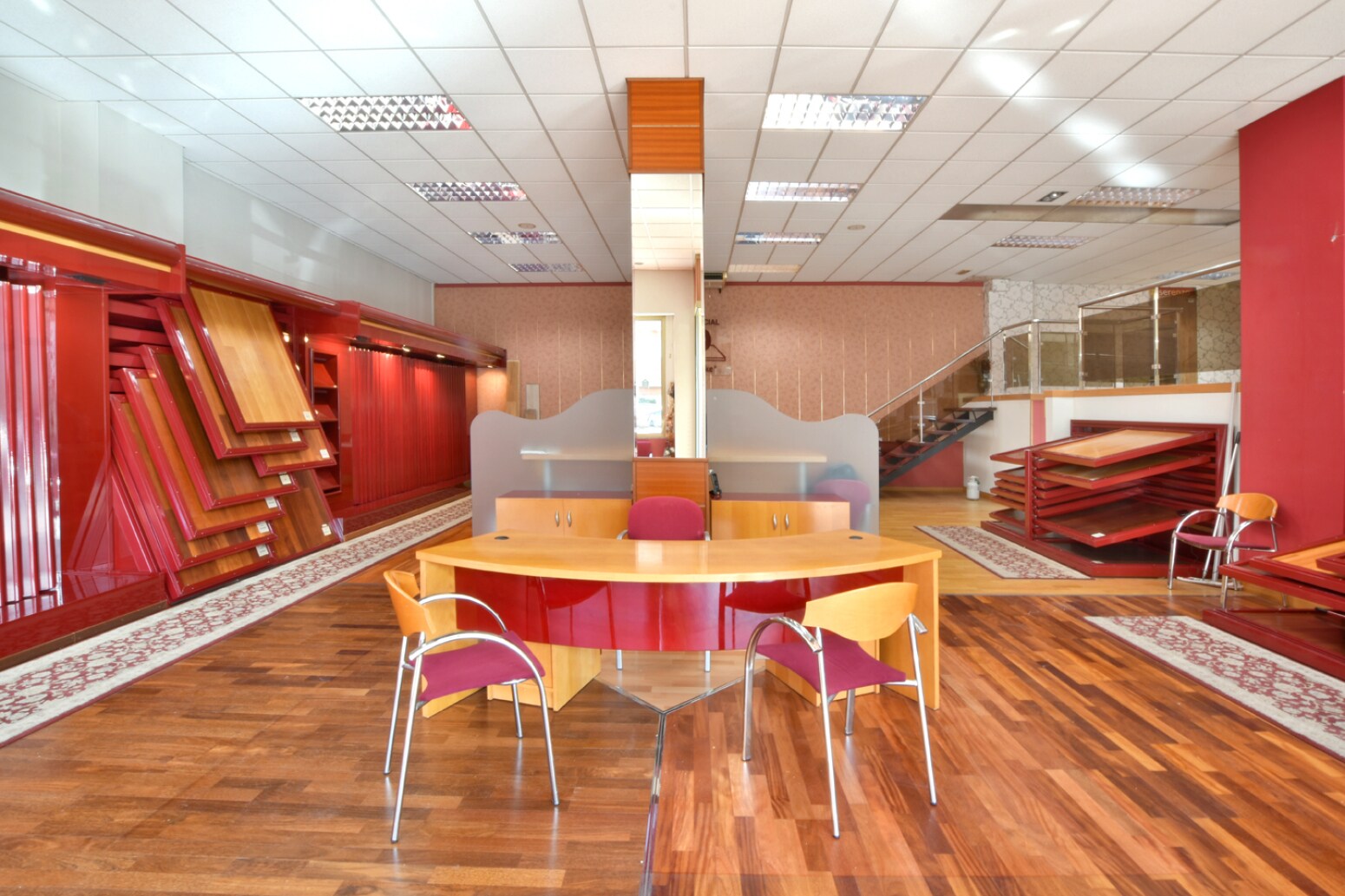 Local en Sant Feliu de Llobregat, Barcelona en venta Foto del edificio- Imagen 1 de 35