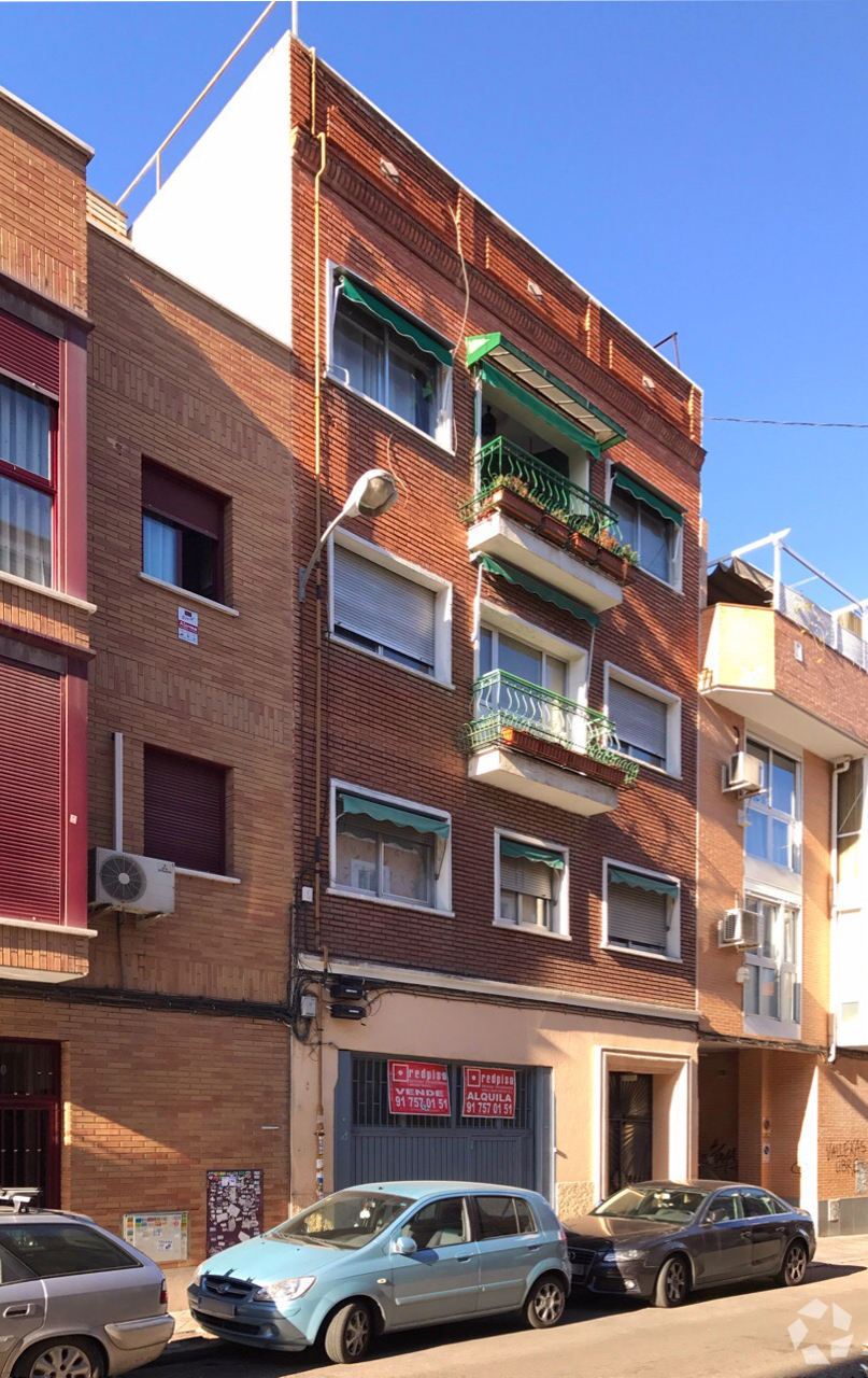 Calle Eduardo Requenas, 38, Madrid, Madrid en venta Foto del edificio- Imagen 1 de 3