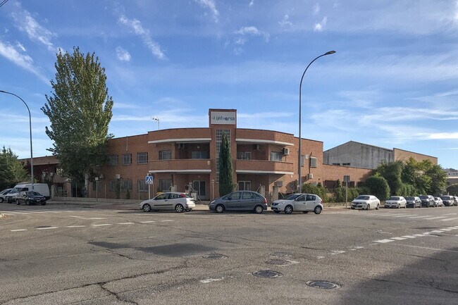 Más detalles de Calle Marcelino Camacho, 25, Móstoles - Nave en venta