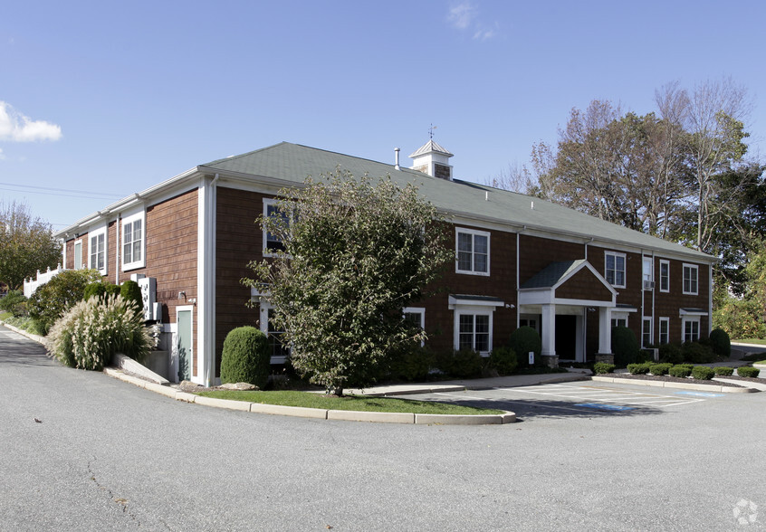 1370 S County Trl, East Greenwich, RI en alquiler - Foto del edificio - Imagen 2 de 2