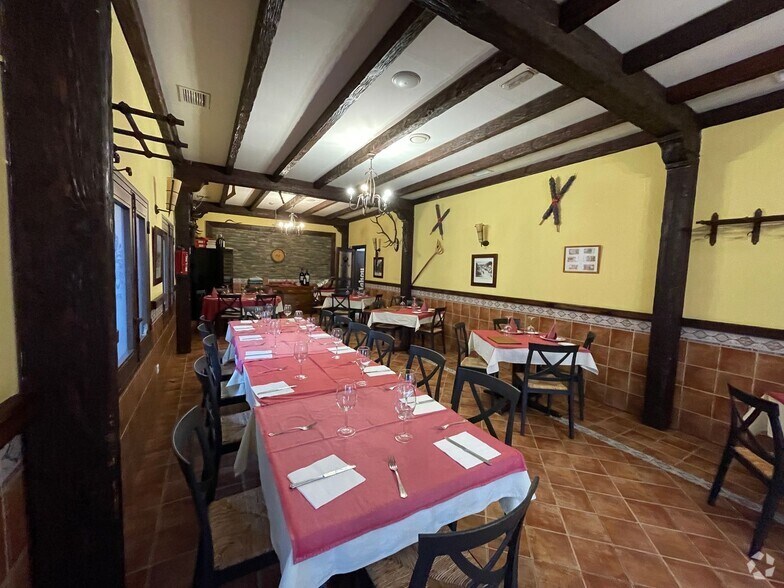Avenida Colada de Pozuelo, 5, Alcorcón, Madrid en venta - Foto del edificio - Imagen 3 de 10