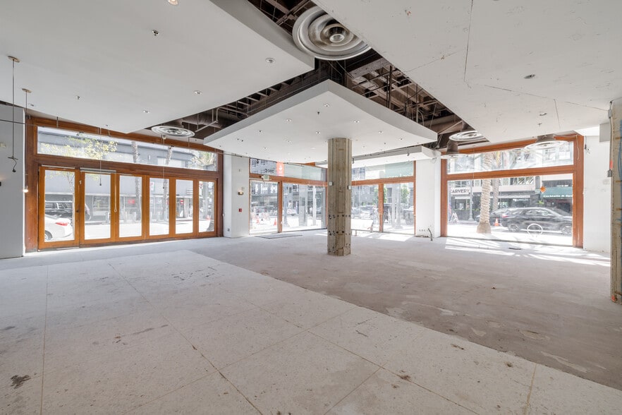 200 Pine Ave, Long Beach, CA en alquiler - Matterport 3D Scan - Imagen 2 de 12