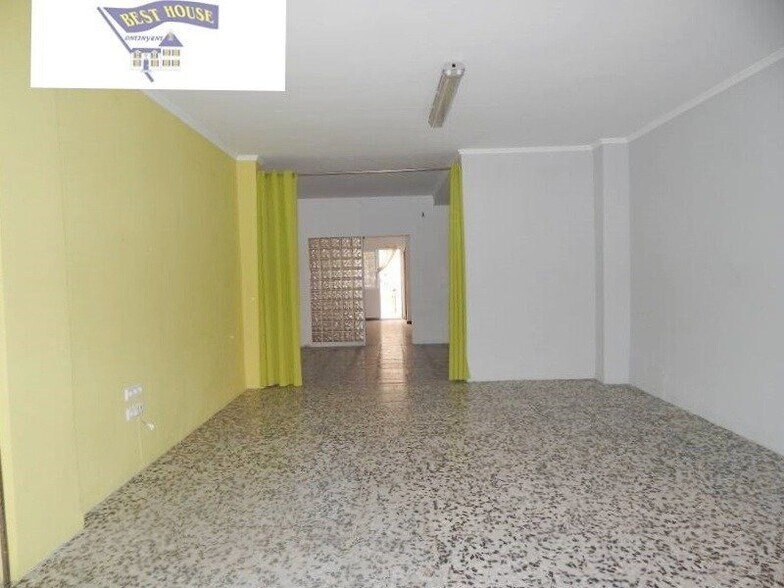 Local en Ontinyent, Valencia en alquiler - Foto del edificio - Imagen 2 de 21