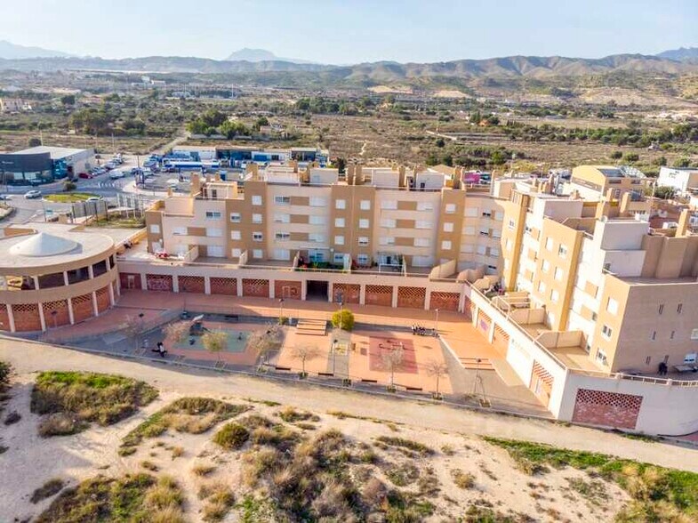 Edificio residencial en El Campello, Alicante en venta - Foto de la construcción - Imagen 1 de 1