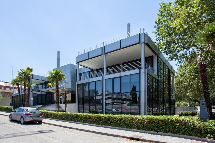 Calle Anochecer, 2, Pozuelo de Alarcón, Madrid en venta - Foto principal - Imagen 1 de 1