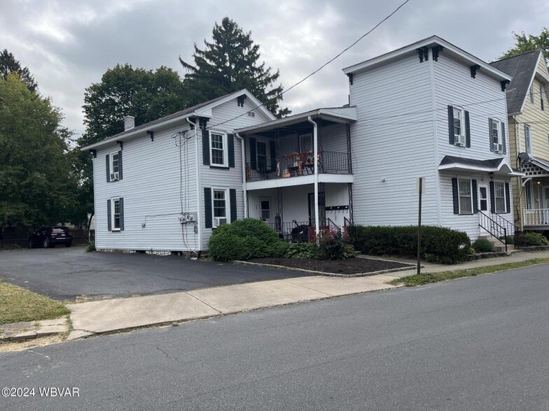 906 Penn St, Williamsport, PA en venta - Foto principal - Imagen 1 de 11