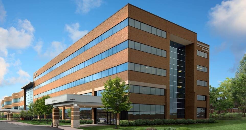 44344 Dequindre Rd, Sterling Heights, MI en alquiler - Foto del edificio - Imagen 2 de 2