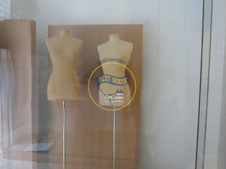 Local en Ontinyent en venta - Foto del edificio - Imagen 2 de 3