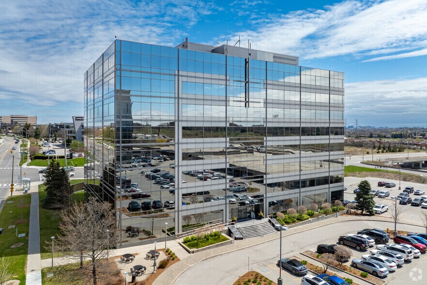 55 Commerce Valley Dr W, Markham, ON en alquiler - Foto del edificio - Imagen 3 de 30