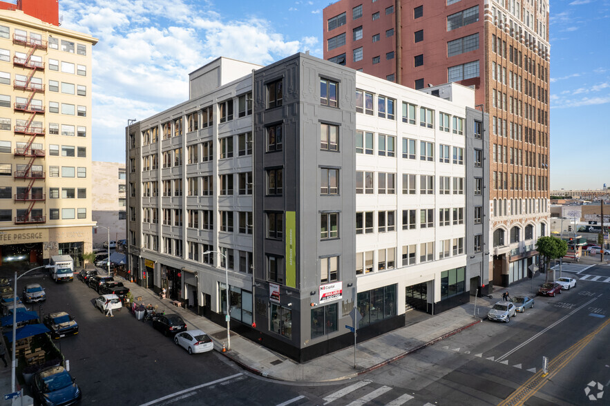 309 E 8th St, Los Angeles, CA en alquiler - Foto del edificio - Imagen 1 de 7