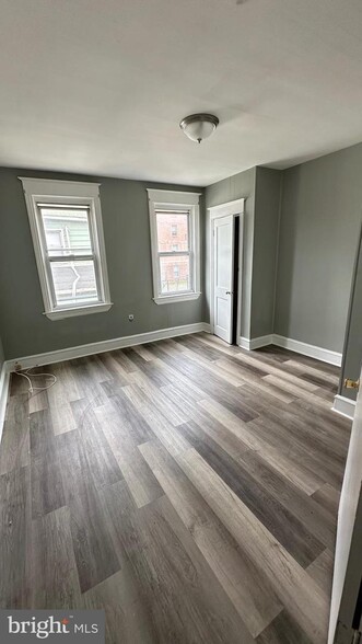 456 S Broadway, Gloucester City, NJ en venta - Foto del interior - Imagen 3 de 23