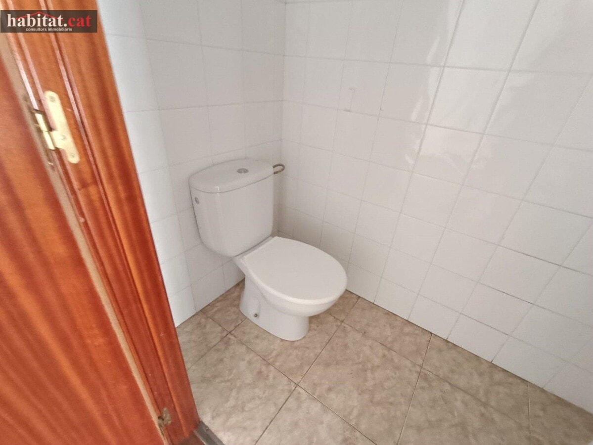 Vilanova i la Geltrú, BAR 08800 -  -  - Foto del interior - Image 2 of 2