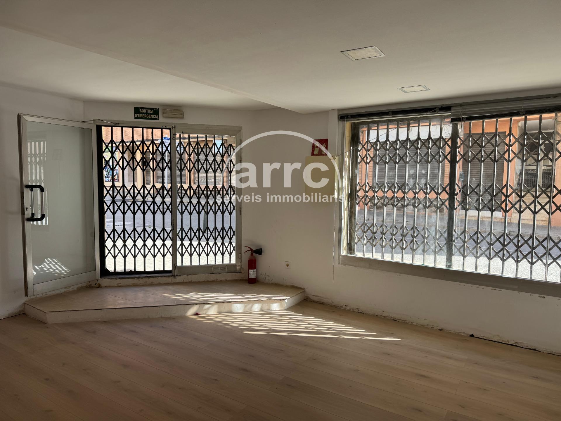 Local en Premià de Mar, Barcelona en alquiler Foto principal- Imagen 1 de 4