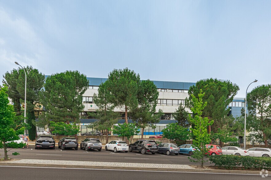 Avenida Doctor Severo Ochoa, 47, Alcobendas, Madrid en alquiler - Foto del edificio - Imagen 3 de 3