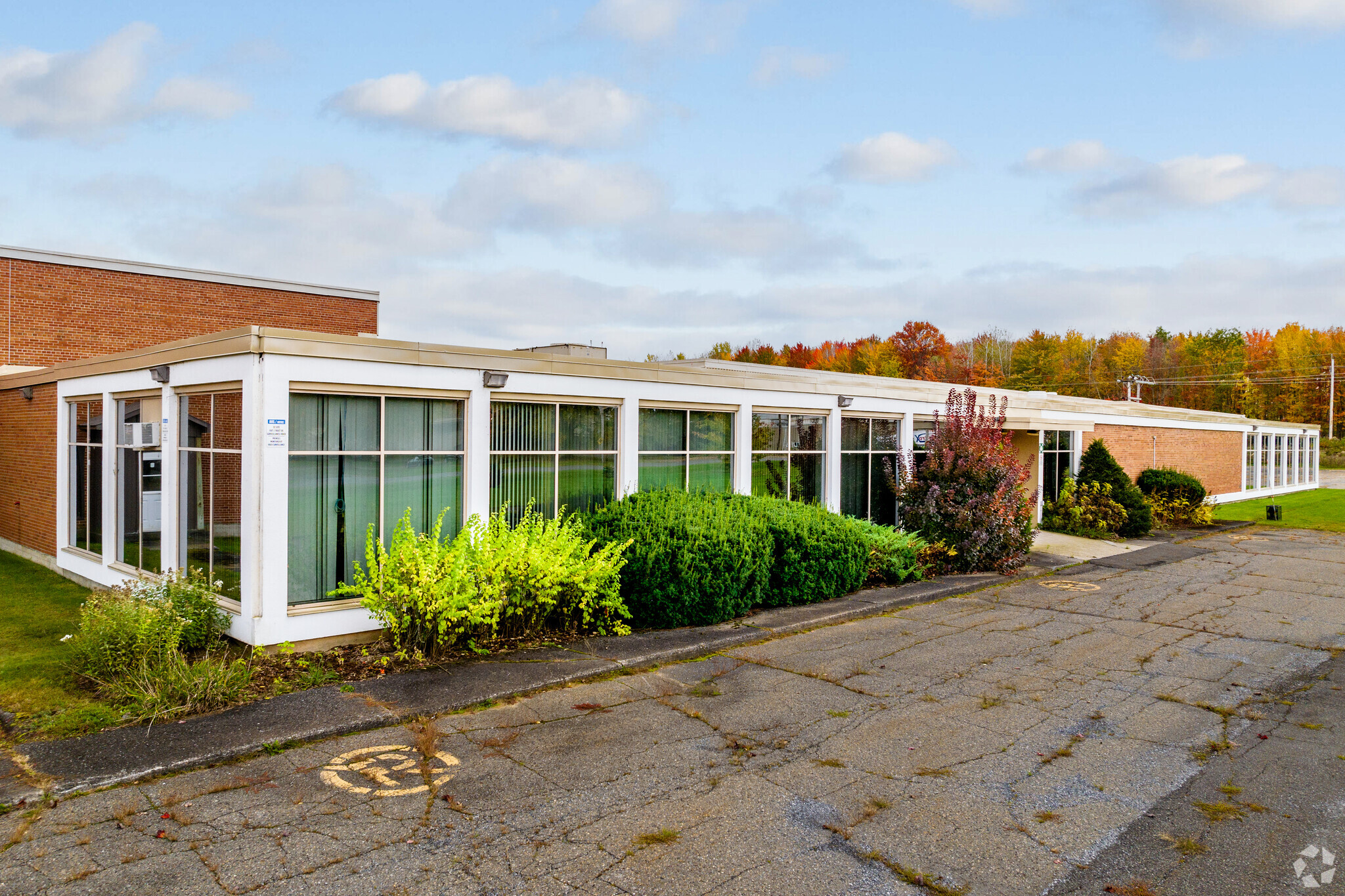 200 Boul Grand N, Cowansville, QC en alquiler Foto del edificio- Imagen 1 de 45