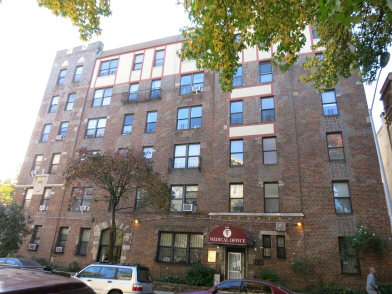 910 Park Pl, Brooklyn, NY en venta - Foto principal - Imagen 1 de 24