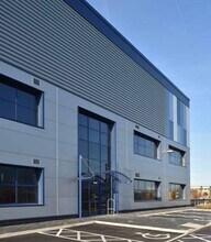 Hall Ln, Bolton en alquiler Foto del edificio- Imagen 1 de 5