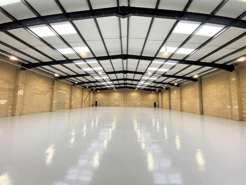 3-4 Fairfield Trade Park, Kingston Upon Thames en alquiler - Foto del interior - Imagen 3 de 39