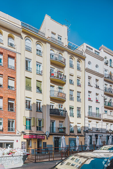 Calle José Antonio de Armona, 10, Madrid, Madrid en venta - Foto del edificio - Imagen 2 de 3