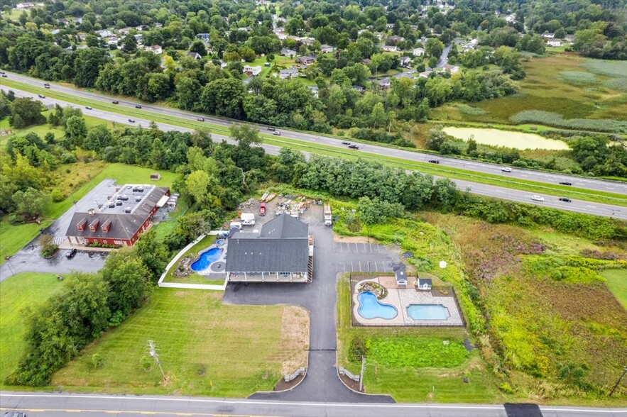 1771 NY-17M, Goshen, NY en venta - Vista aérea - Imagen 3 de 38