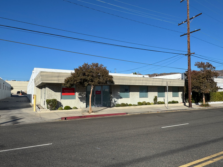 3401 Winona Ave, Burbank, CA en venta - Foto del edificio - Imagen 1 de 9