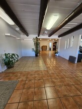 1165 W State Route 89A, Sedona, AZ en alquiler Lobby- Imagen 2 de 8