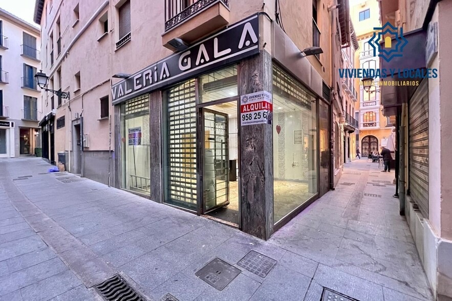 Calle Cerrajeros, 1, Granada, Granada en alquiler - Foto del edificio - Imagen 1 de 6