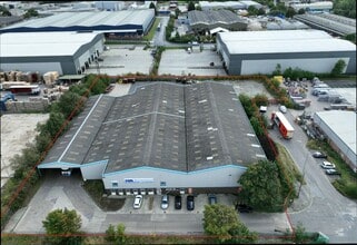 Cross Green Way, Leeds en alquiler Foto del edificio- Imagen 1 de 4