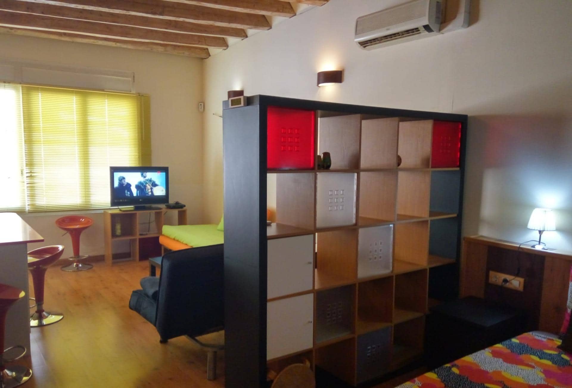 Hotel y hospedaje en Vilanova i la Geltrú, Barcelona en venta Foto principal- Imagen 1 de 20