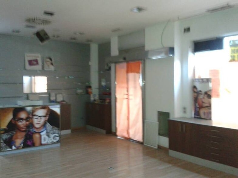 Local en València en venta - Foto del edificio - Imagen 3 de 7