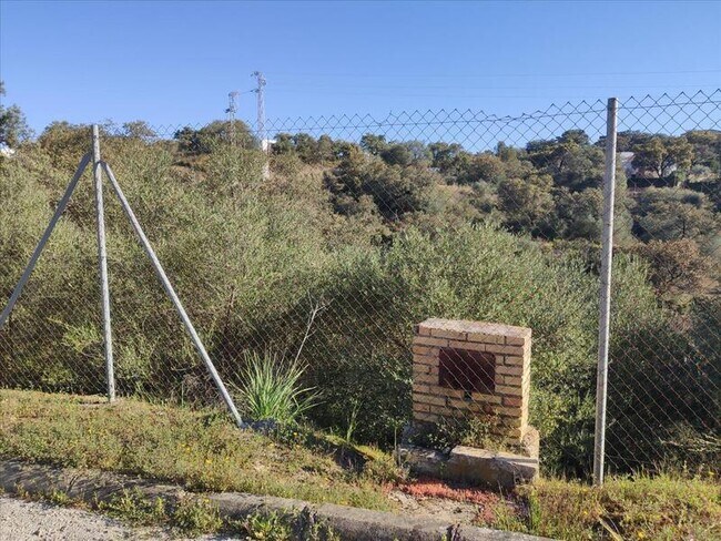Más detalles de Calle Roma, Guillena - Terreno en venta