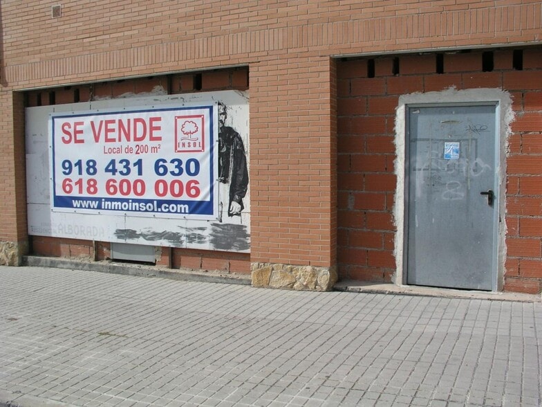 Edificio residencial en Torrelaguna, Madrid en venta - Foto del edificio - Imagen 3 de 3