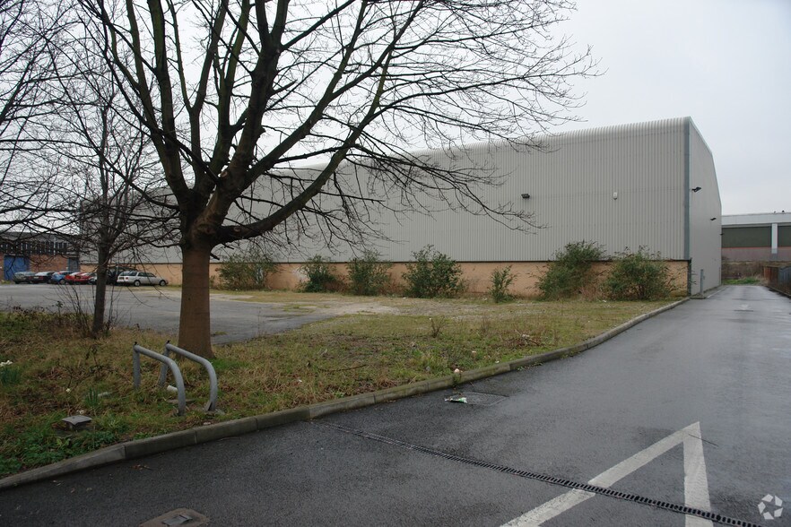 8 Abbeyfield Rd, Nottingham en venta - Foto del edificio - Imagen 2 de 5