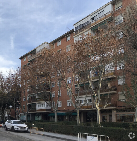 Paseo Goya, 22, Móstoles, Madrid en alquiler - Foto del edificio - Imagen 2 de 2